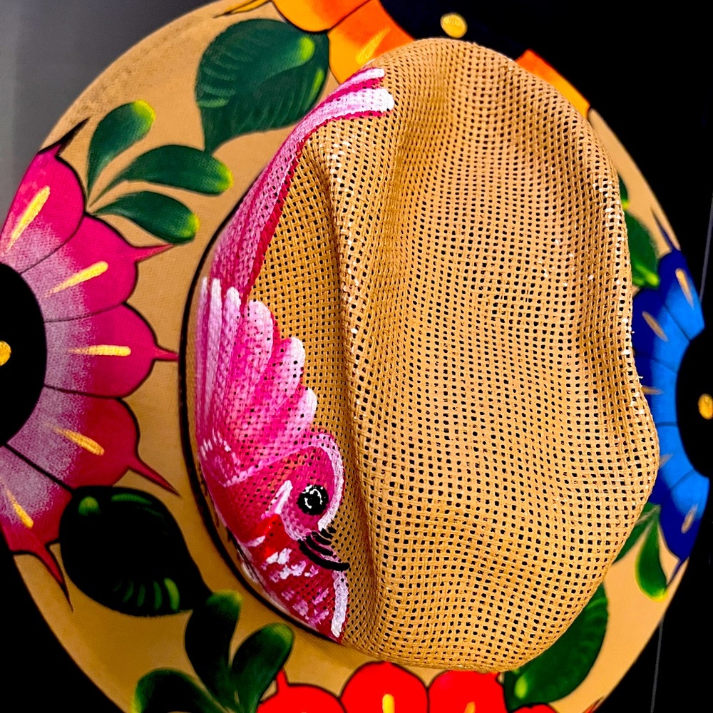 Painted hat 👒